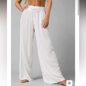 Prana Women's Fernie Beach Pant Small White